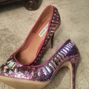 Ladies formal pumps